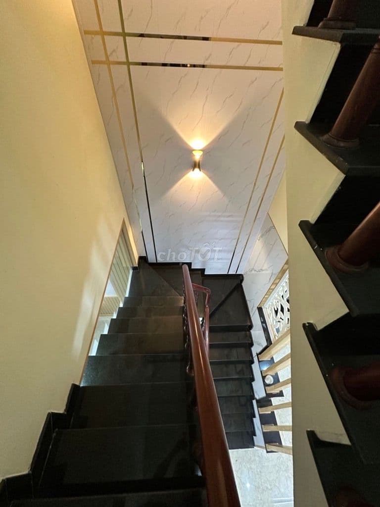 Nhà 2 tầng đường Thạnh Xuân 33, Quận 12, 4 x 14m (56m²), hẻm xe hơi 8m - Ảnh 3
