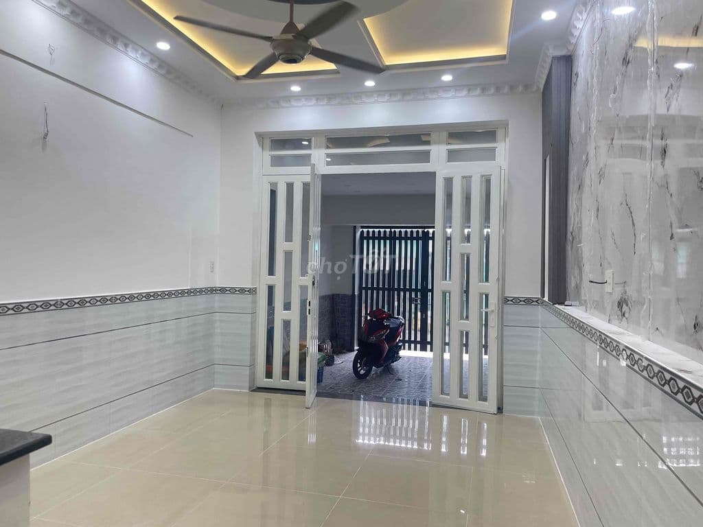 Bán nhà mặt tiền liên khu 16-18 Khu Tên Lửa 3.5 Tấm Dt 4x19m đẹp mới - Ảnh 3