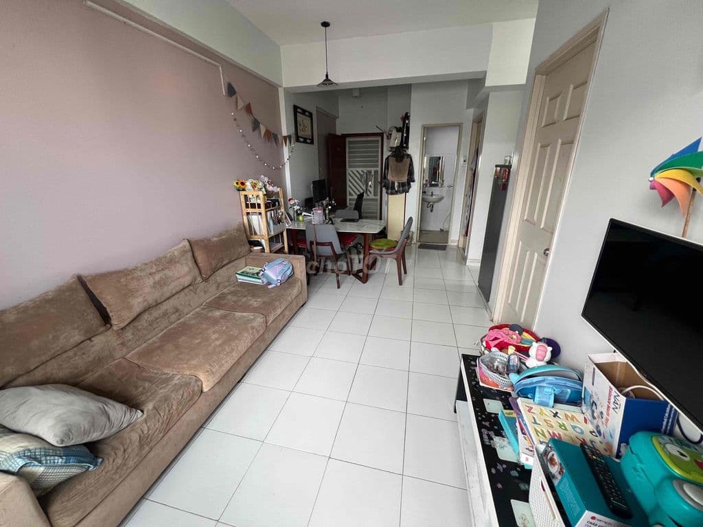 BÁN GẤP VỀ QUÊ - HQC PLAZA 2PN 2WC - BAN CÔNG ĐÔNG NAM SIÊU MÁT