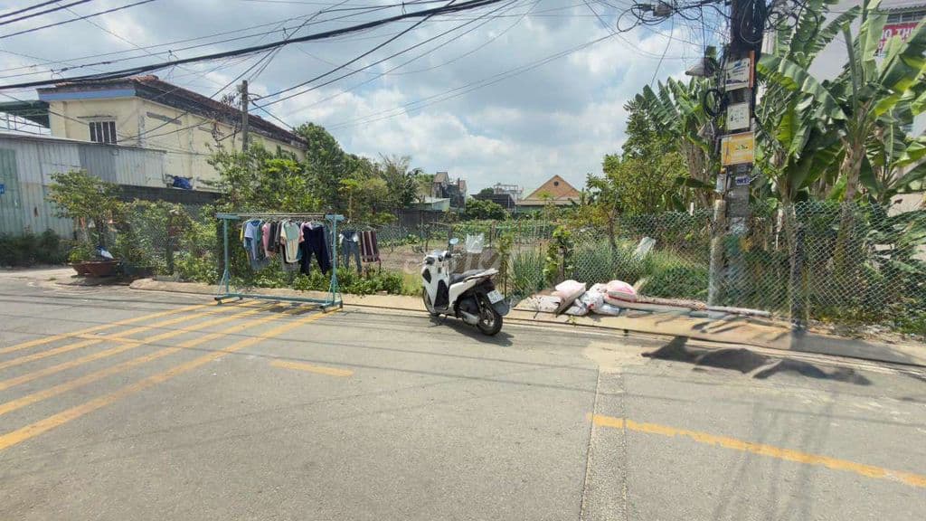 cần bán lô đất hai mặt tiền xã Tân Xuân hóc môn - Ảnh 2