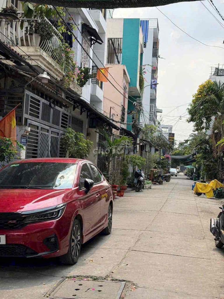 Nhà hiếm bán gấp 4 x 13m 54m2 giá 4,85 Tỷ Gần Aeon tân phú