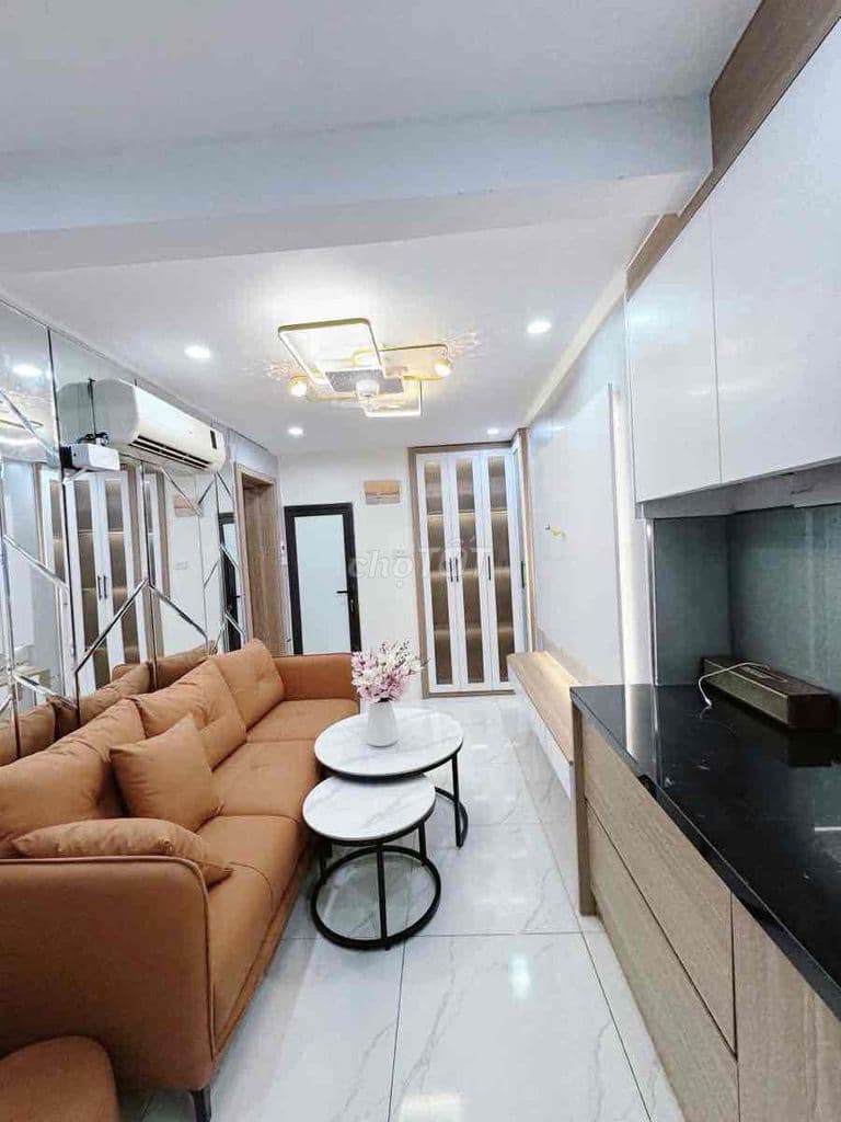 Tập thể Nguyễn Công Trứ, 2 thoáng,sân gửi xe, full nội thất - Ảnh 2
