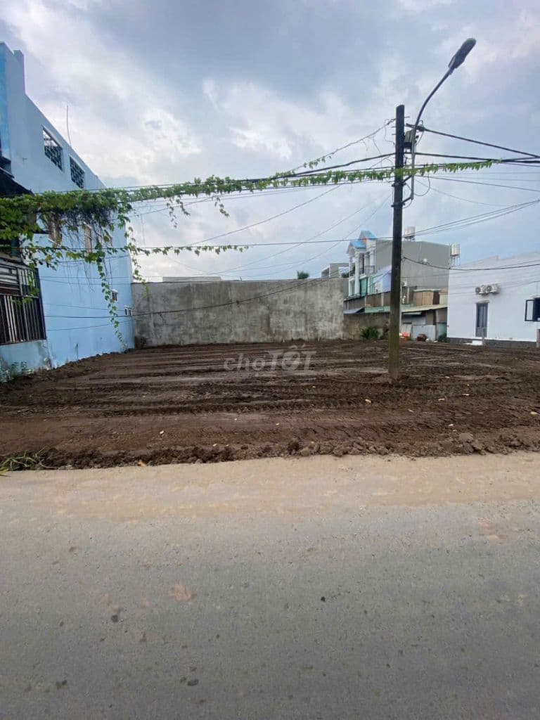 Bán đất thổ cư đường xe tải, KDC đông