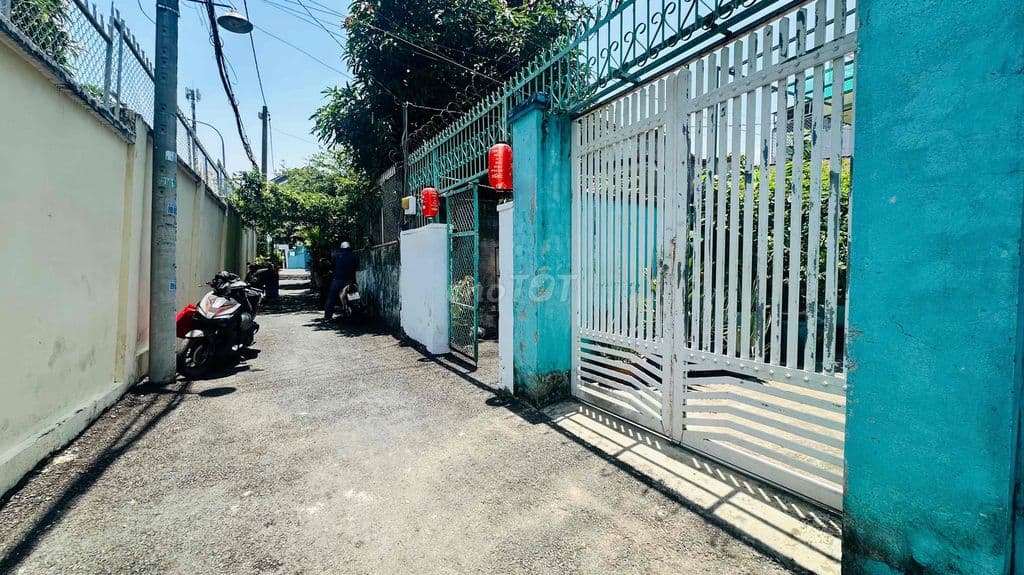 KHA VẠN CÂN, L.Chiểu - 101m2 ( Ngang 6.5 ) - Cấp 4 - 2PN - Sổ riêng.