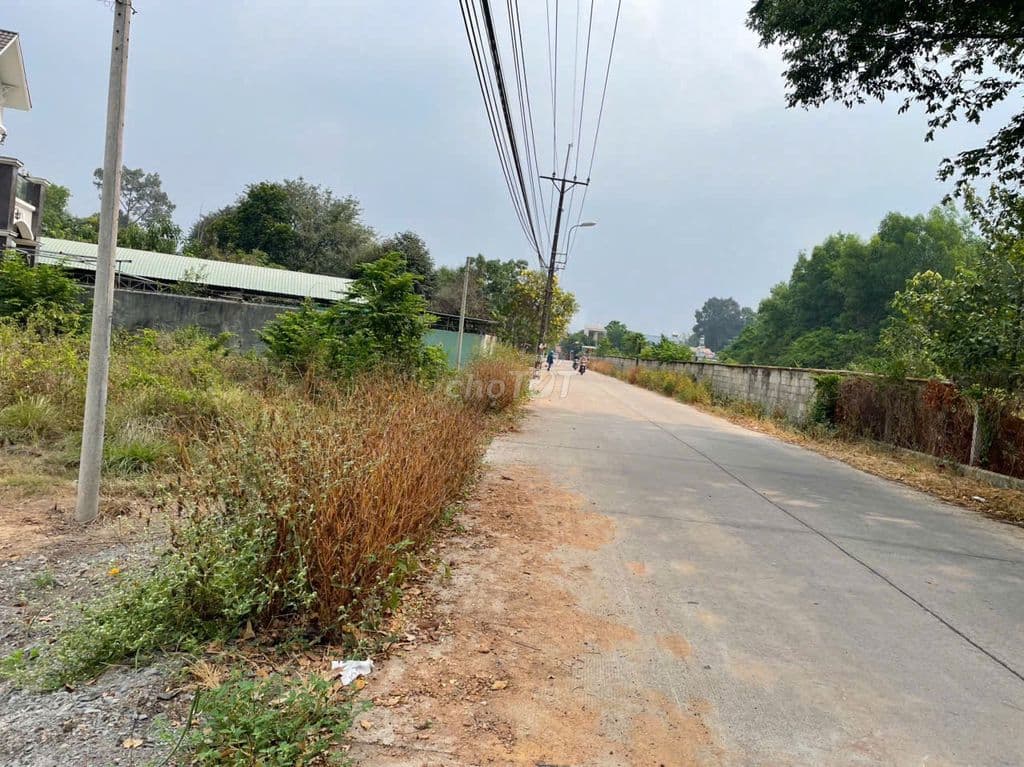 Đất Thổ Cư , 10*20 200m2 , Giá 2 tỷ 4 , sổ sẵn - Ảnh 2