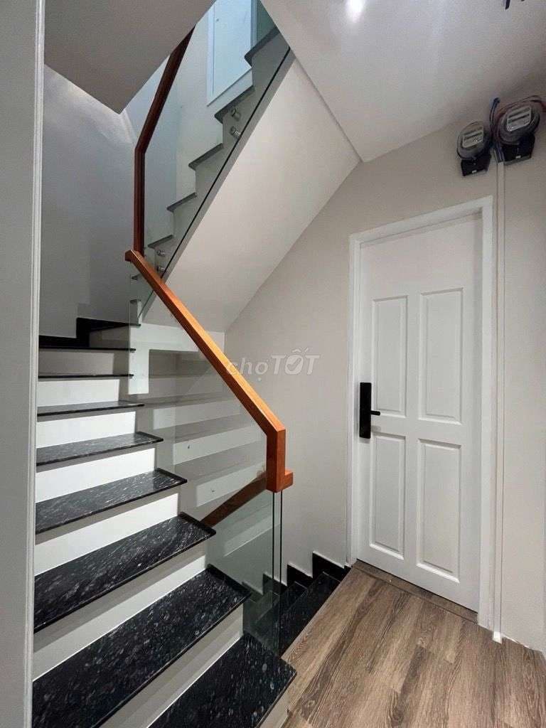 BN khu ông Tạ 3 tầng 38m2 bê tông kiên cố nhỉnh 5 tỷ. - Ảnh 3