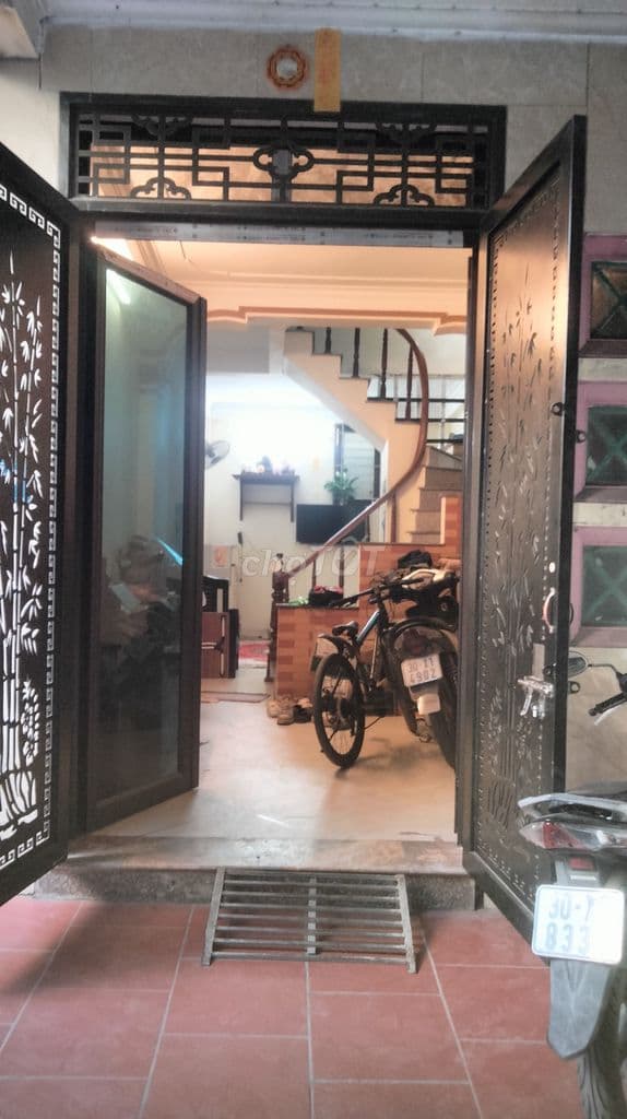 Chính chủ Chuyển về quê, cần bán nhà 2 mặt, thoáng 4,5 tầng, nở hậu
