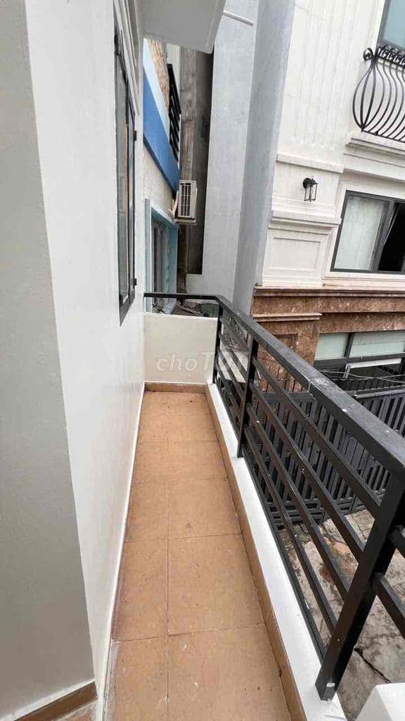 Nhà nhỏ chính chủ Nguyễn Văn Nghi gần phòng công chứng số 5 hẻm rộng - Ảnh 3