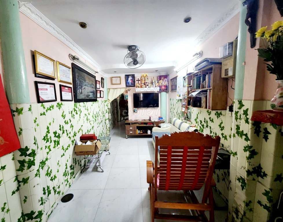 Nhà DT 53m gần chợ Bà Chiểu, hẻm xe hơi quay đầu, nhỉnh 5t - Ảnh 3
