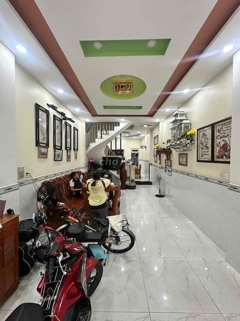 nhà mặt tiền 4 x 14 giá 9tỷ 250 - Ảnh 2