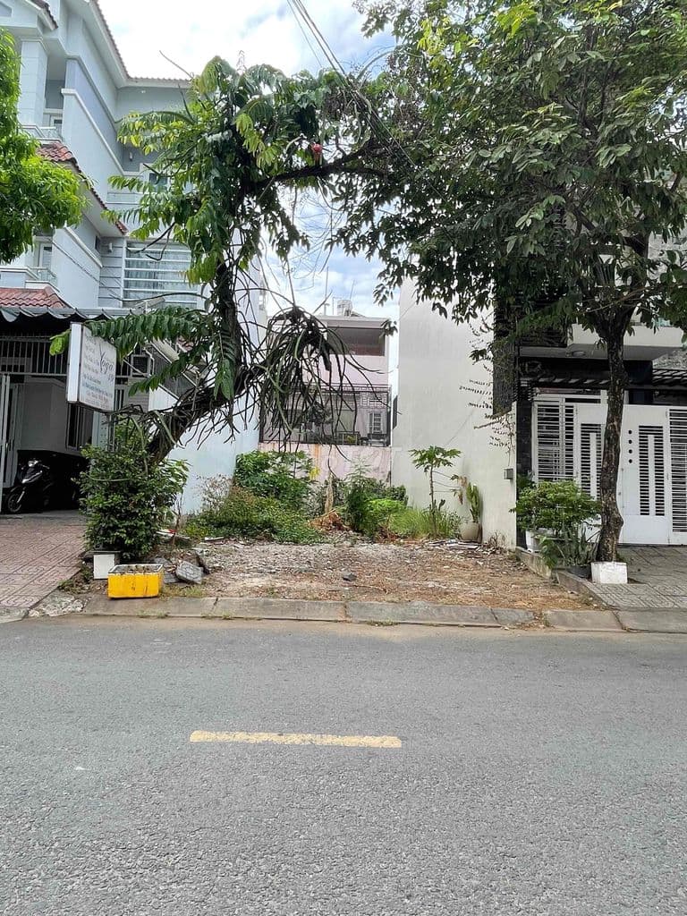 Đất nền MT đường số 5, khu dân cư phong phú 5