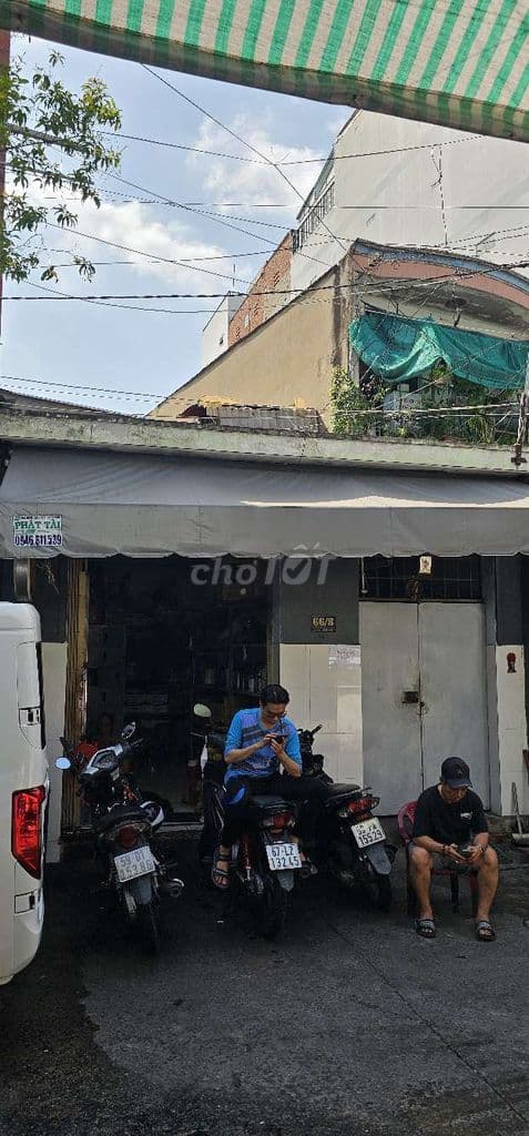 Chính chủ cần bán nhà đang kinh doanh nhà trọ