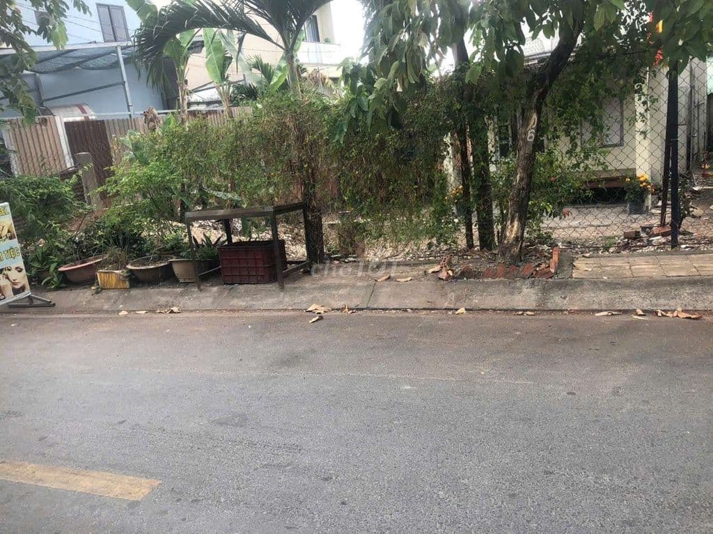 BÁN ĐẤT MẶT TIỀN TÂN XUÂN 5 . DT: 5,7×20. THỔ CƯ . KHU DÂN CƯ