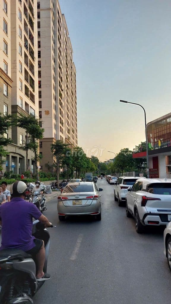 Bán căn hộ Chung cư HOMELAND Thượng Thanh, 66m², 2PN. nội thất đầy đủ