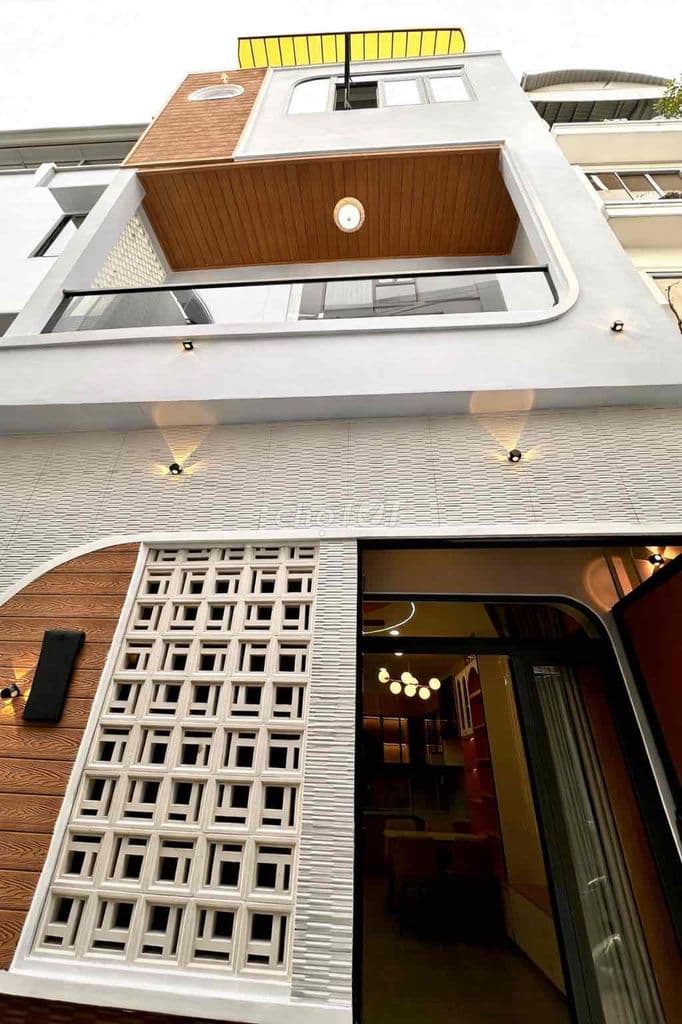 🏠 Nhà Quận 3 khu thời trang Lê Văn Sỹ, 4 tầng 4 phòng ngủ, đầy đủ nội