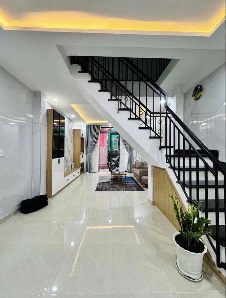 nhà đẹp 2 tầng,4x11m, Quận 3, đường Trần Quốc Thảo - Ảnh 2