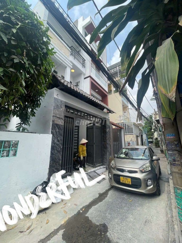 NHỈNH 6 TỶ, 76m2, 4 TẤM, NHÀ TÂN PHÚ NGAY TTTM AEON , KẾ GÒ DẦU,