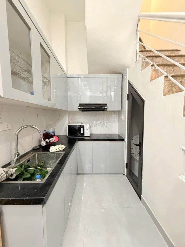 bán nhà 4 tầng phố cự lộc - Ảnh 2