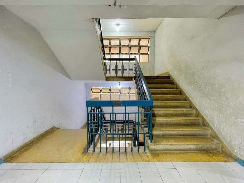 Bán nhà lầu 1 Chung Cư Trần Văn Kiểu,P.14,Q.10, dt: 6 x 11 - 2 Tỷ 75. - Ảnh 3