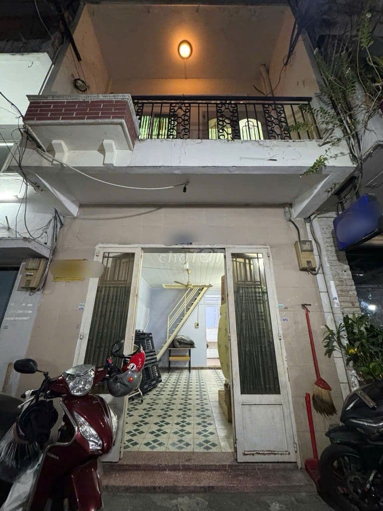 Hẻm 5m, 1 căn ra Mặt tiền - Khu Bàu Cát, Đồng Đen - 31m2 ngang 3.6m. - Ảnh 3