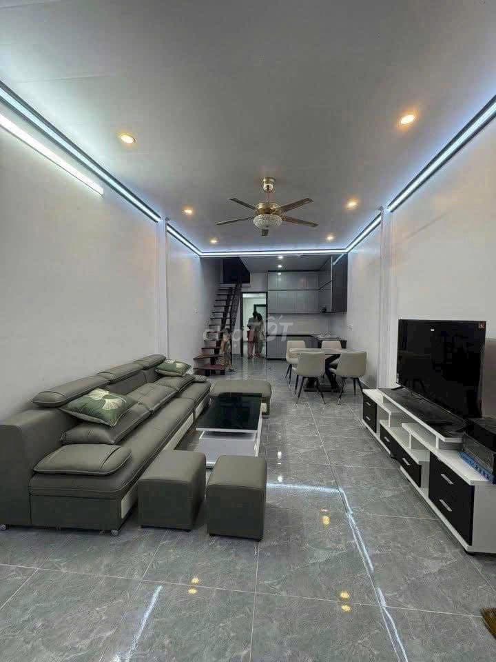 Bán nhà phố định công thượng, Hoàng Mai, Hà Nội, DT:60m 2PN khép Kín.