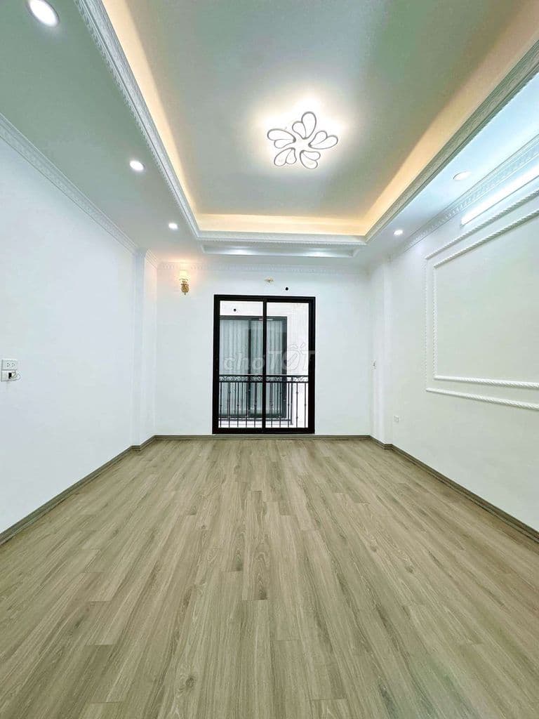 🏡 BÁN GẤP NHÀ 4 TẦNG – 3 NGỦ CỰ KHỐI, LONG BIÊN – GIÁ CHỈ 5.7x TỶ 🔥 - Ảnh 2