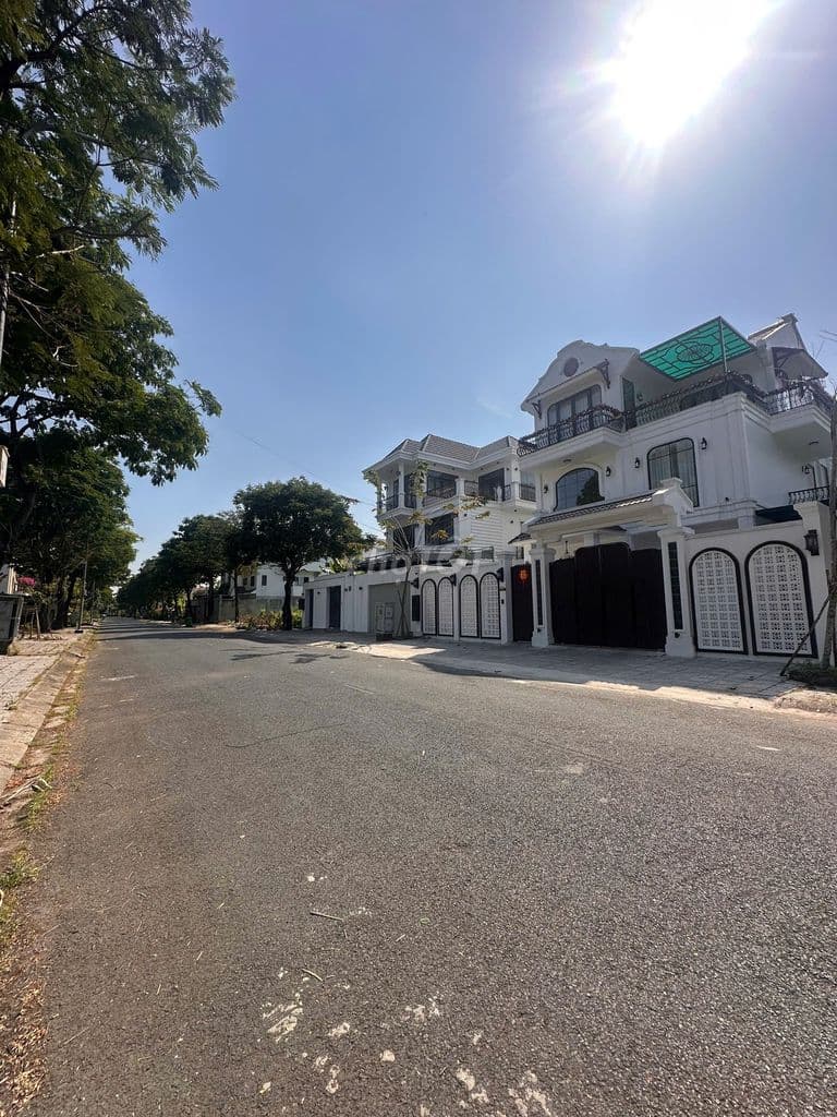 Biệt thự 3Lầu Compound Liên Phường Global City 10mx19m (190m2) 24tỷ TL - Ảnh 2