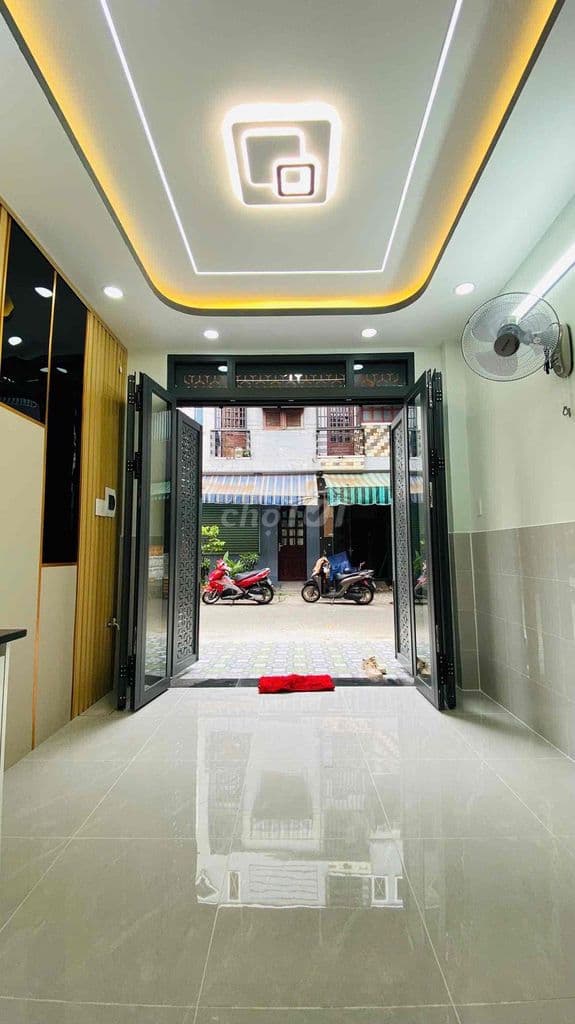 Nhà Gò Xoài nhỉnh 3ty xíu, mặt tiền Đường 8M, 3 tầng 2PN 3WC, ko qh - Ảnh 2