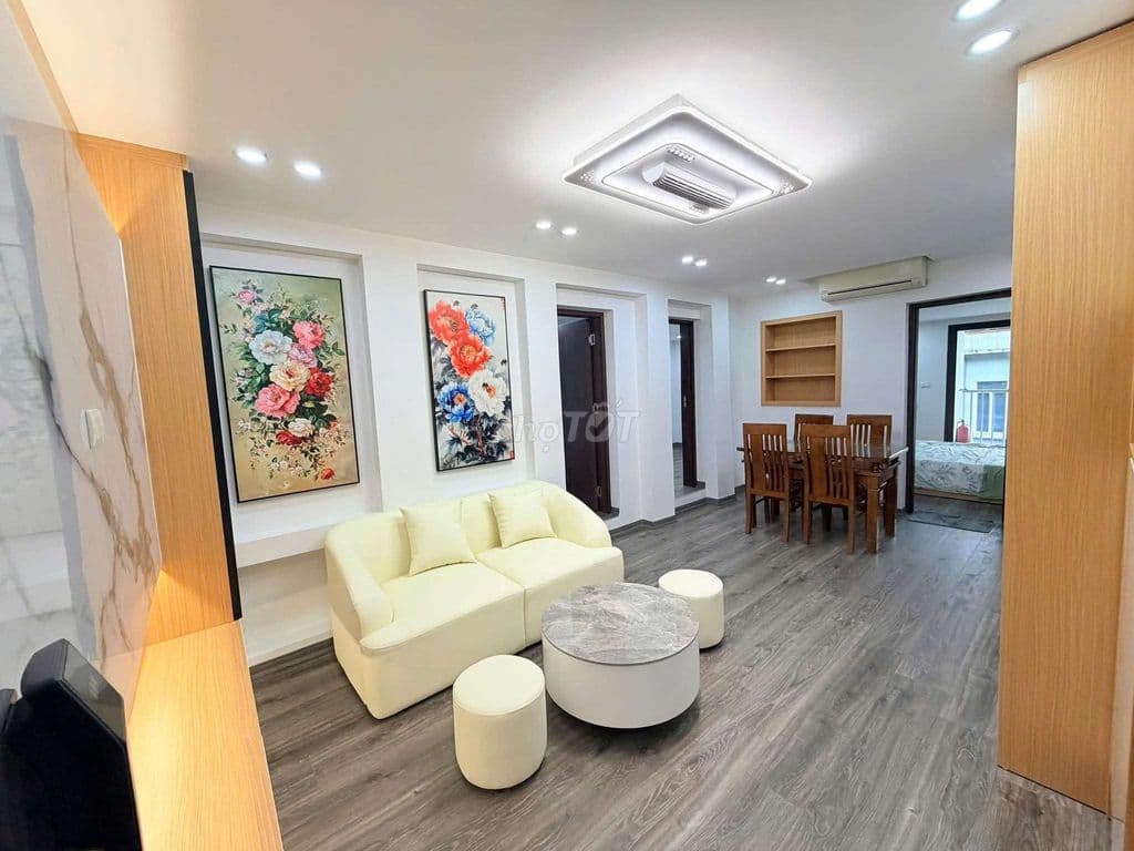 Tập thể Phương Mai, lô góc 80m 3PN 2WC 3 thoáng, cạnh phố ô tô đỗ cửa