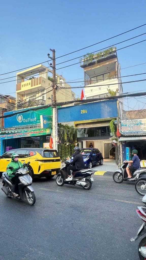 CẦN BÁN NHÀ PHAN VĂN TRỊ, BÌNH THẠNH - GIÁ: 5,73TỶ/63M2 (5,3 x 18)
