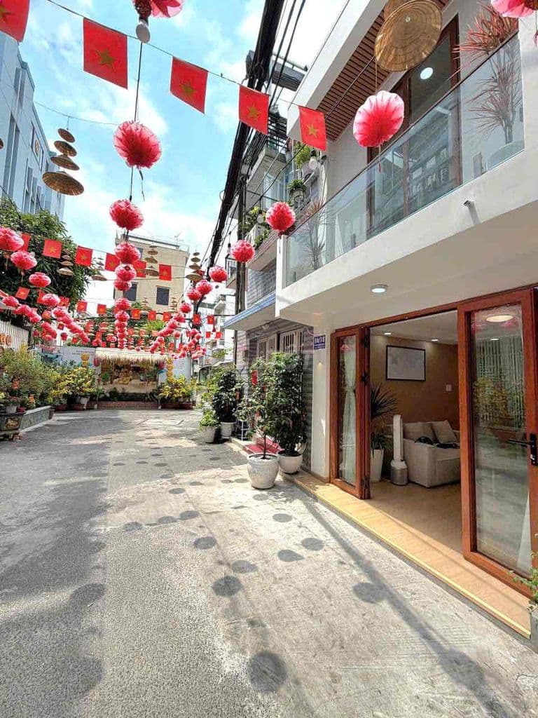 BIỆT THỰ MINI HẺM 6M NGAY NGUYỄN VĂN TRỖI DT 30M2 GIÁ CHỈ NHỈNH 6TỶ