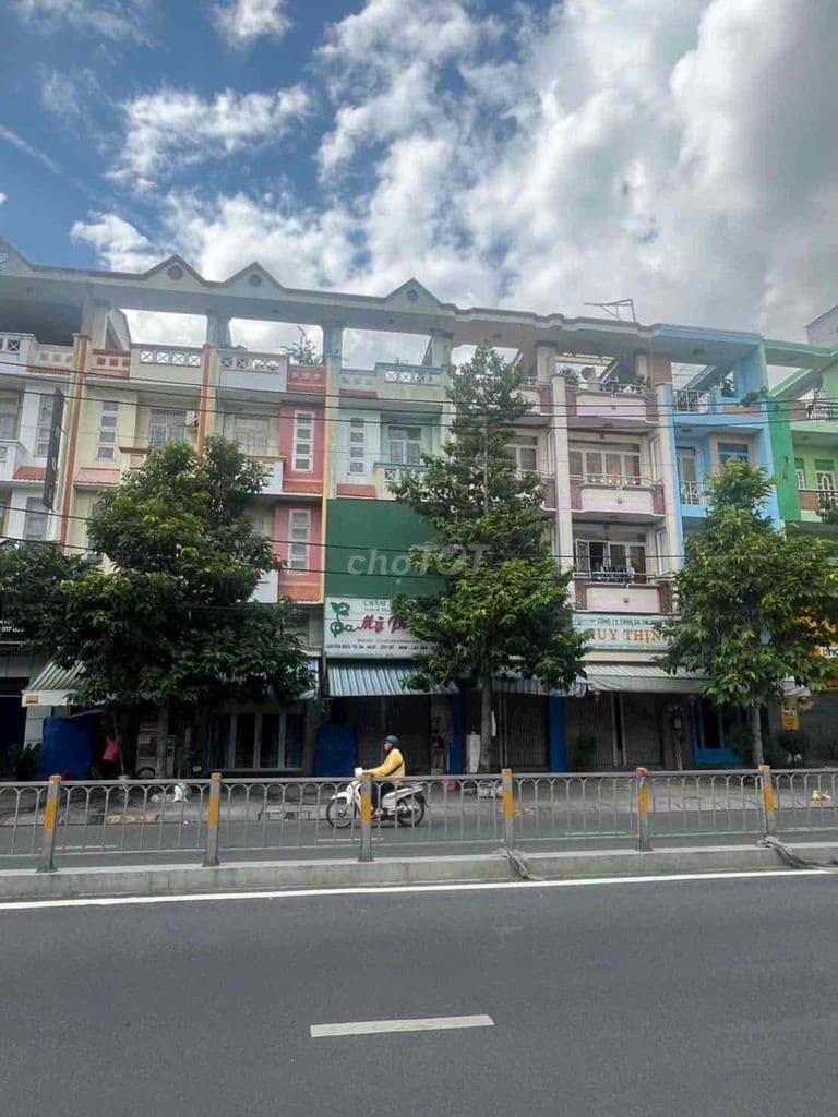 NHÀ MẶT TIỀN TẠ QUANH BỬU P5 QUẬN 8. - Ảnh 2