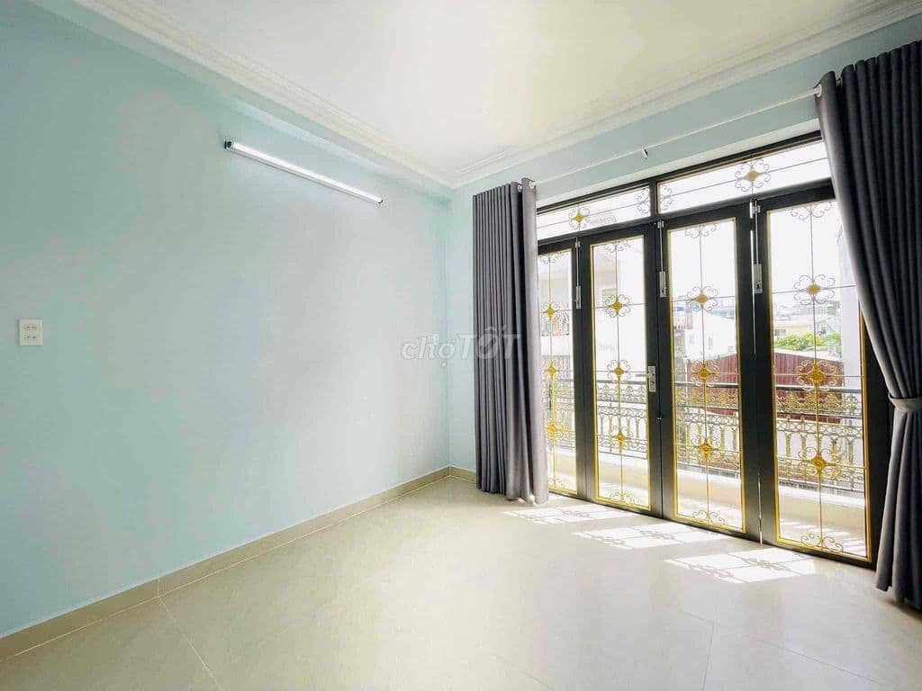 CẦN BÁN GẤP NHÀ BÔNG SAO GIÁ 2 TỶ 450 ĐÃ CÓ SỔ RIÊNG-HẺM XE HƠI - Ảnh 2