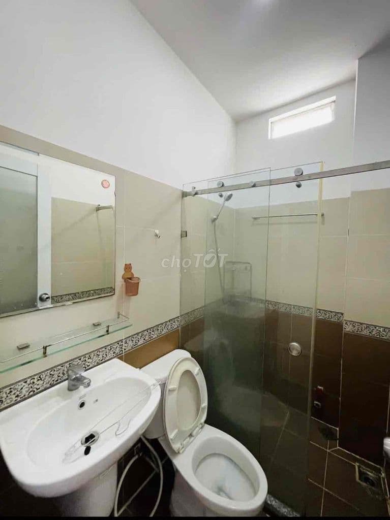 Bán gấp Mặt Tiền đường Nguyễn Biểu Q 5, ngang 4,4x20m 6 tầng - Ảnh 3