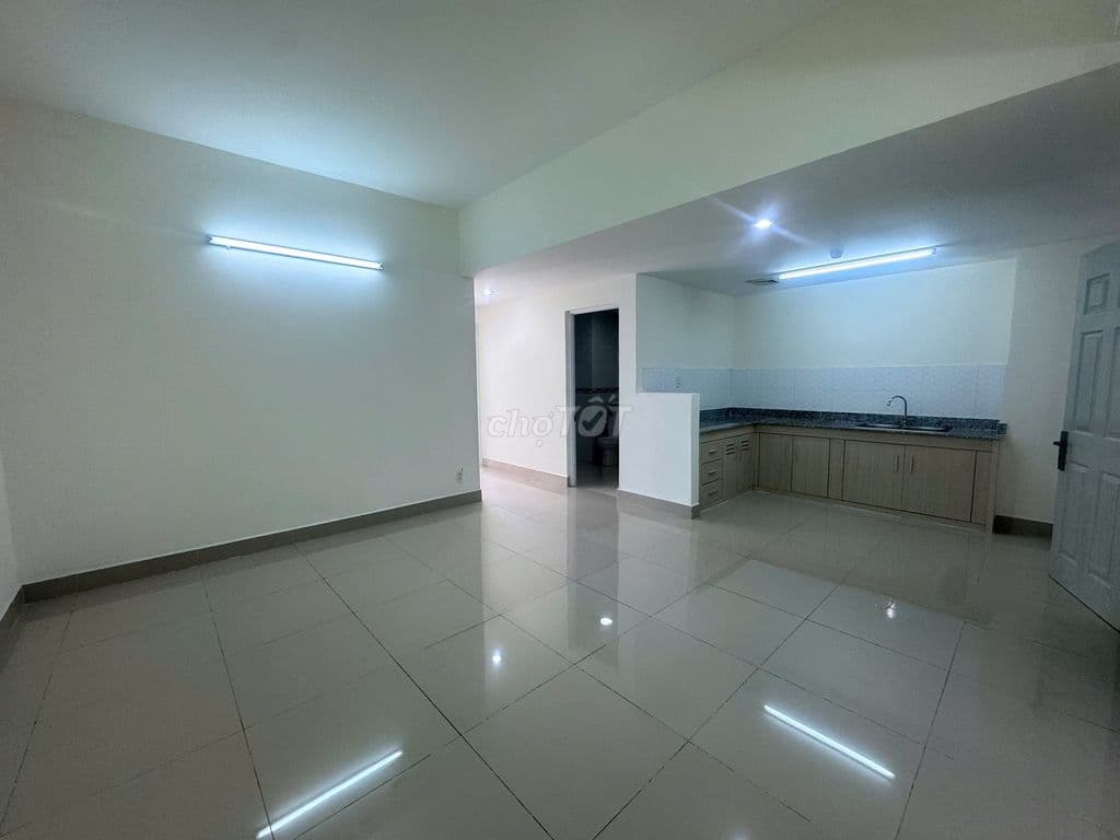 BÁN CĂN HỘ 1050 CHU VĂN AN 61M2(2PN) GIÁ CHỈ 3,75 TỶ. - Ảnh 2