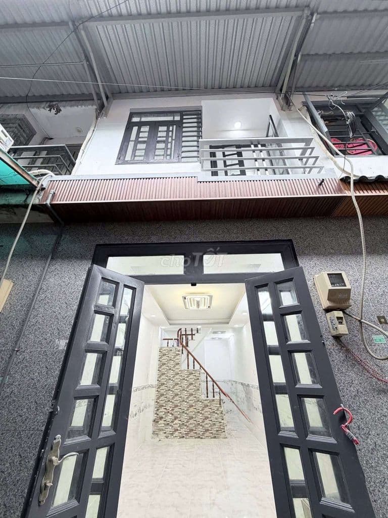 Bán nhà mới đẹp, đúc 1 lầu, 2PN, 2WC, (3,3x10), Hiệp Thành, Quận 12