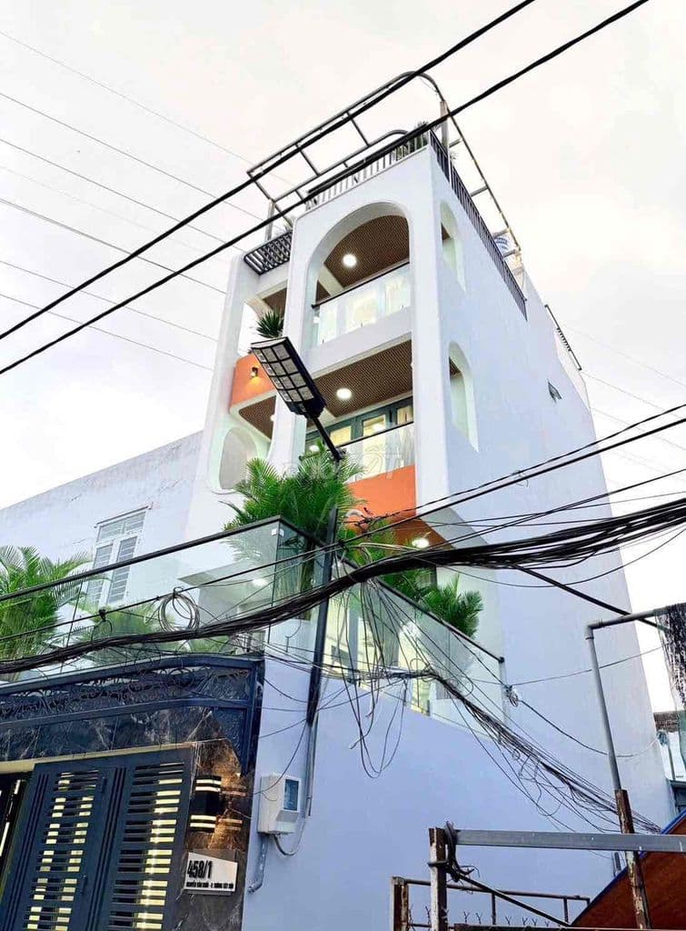 Nhà thiết kế hiện đại - Hẻm oto 7 chỗ 1 trệt 2 lầu sân thượng ..!!! - Ảnh 3