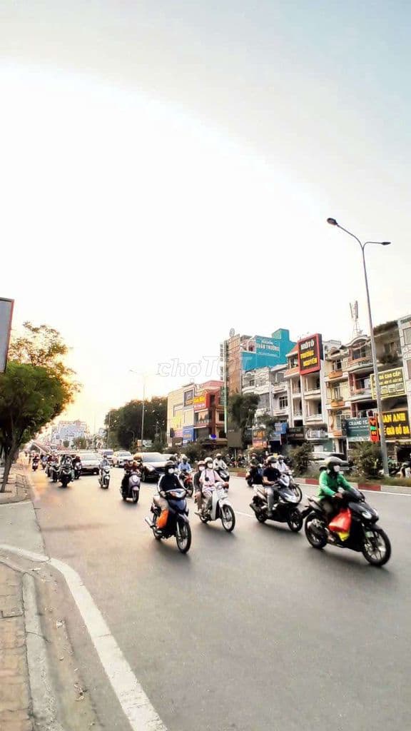 Hành Hiếm giá tốt chỉ 25 tỷ - Nhà 5 tầng mặt tiền Cộng Hòa 4,5m x 22m - Ảnh 2