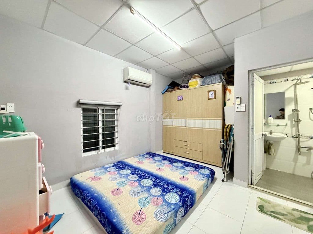 sát hẻm ô tô 31m² ,2pn giá tốt 3,5 tỷ sổ vuông nhà đẹp - Ảnh 3