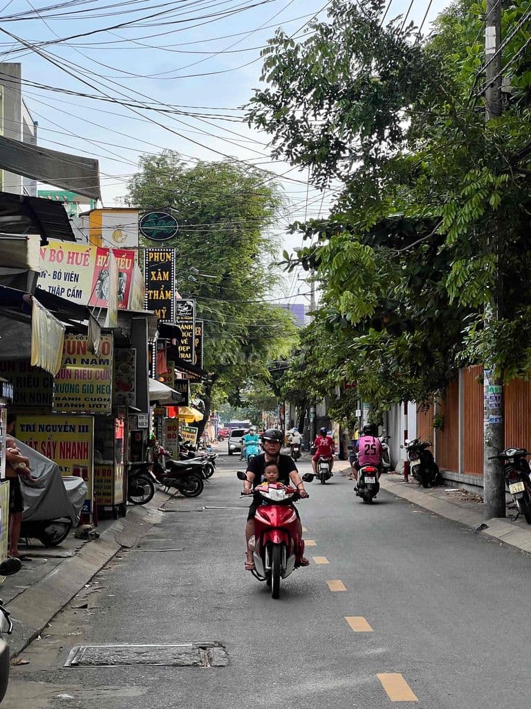 Nhà Mặt Tiền Tô Ký q12-ĐH Giao Thông Vận Tải-4.2mx21m-Nhỉnh 6Ty