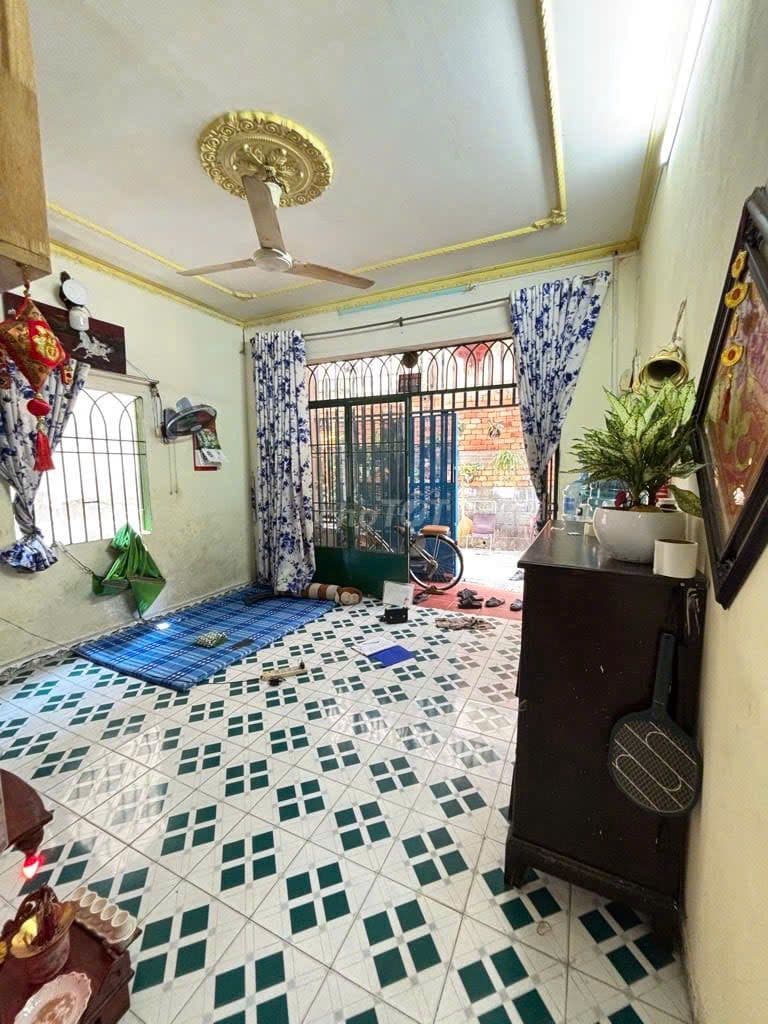 Hơn 3T.Ỷ bán trong tuần này - Linh Xuân -Thủ Đức/80m2 (5m x 16m) SHR