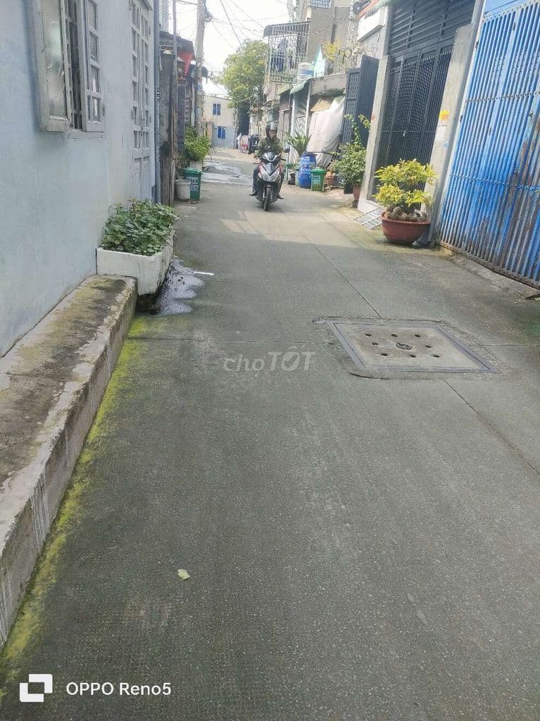 BÁN NHÀ QUẬN 12 HẺM XE HƠI ĐƯỜNG HUỲNH THỊ HAI NHÀ 2 TẦNG DT 4 X 20