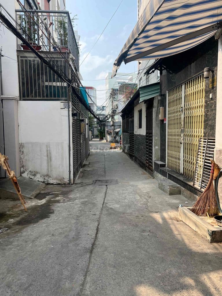 Nhỉnh 4 Tỷ - Bán nhà Chu Văn An Bình Thạnh DT 25m2 (DT sàn 50m2) 2 tần