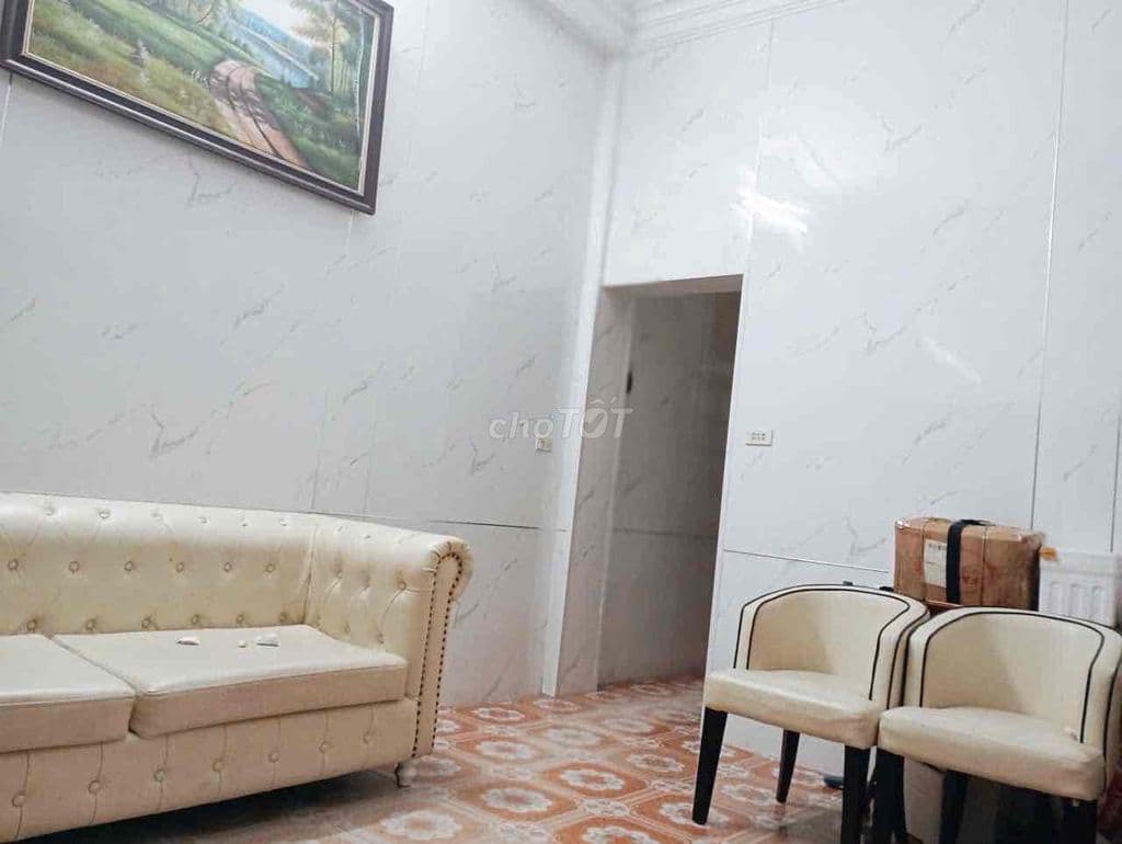 Chủ giảm giá bán nhà mặt phố Lê Hữu Trác cách đường Phùng Hưng 100m - Ảnh 3