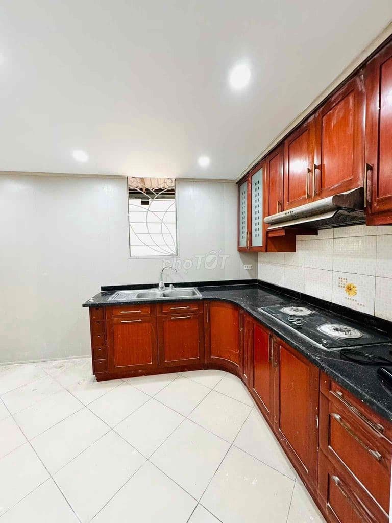 Bán căn hộ TT Thành Công, căn góc, tầng thấp, sổ to 50/110m 4 ngủ 2wc - Ảnh 2