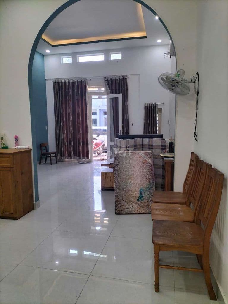 Bán nhà Lê Văn Việt Hiệp phú Q9, 41m2 hẻm xe hơi giá 3,6 tỷ