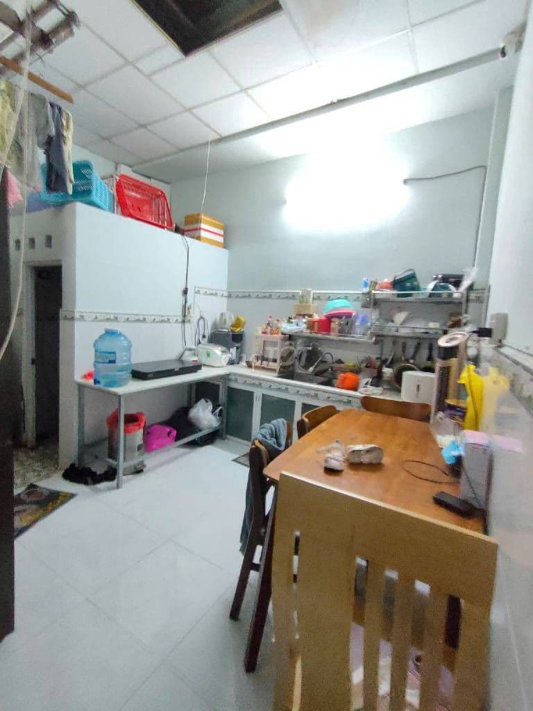 CHỈ “ 1 CĂN” Hẻm 4m- HƯƠNGLỘ2- NGÃ 4 BỐN Xã-60m2- CHỈ 3.8 Tỷ- BÌNH TÂN - Ảnh 2