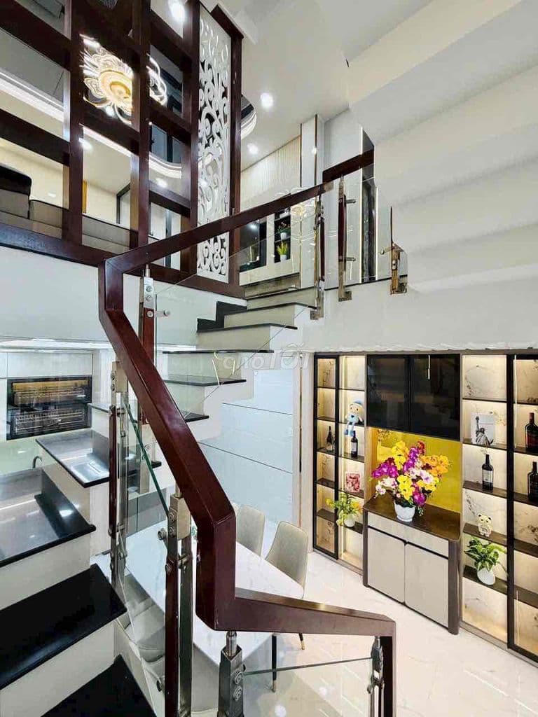 Bán nhà mới 5 tầng 1 trục xe tải thông cách Phạm Văn Chiêu 30m - Ảnh 3