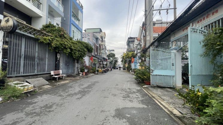 Đất 134m2 ngang 7,5m - khu bên sông - đường số 20 giá rẻ khu vực!!!!