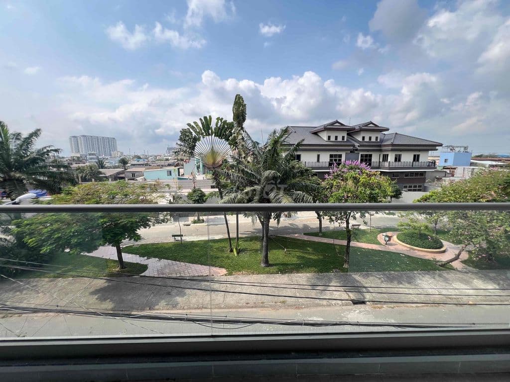 BÁN Nhà phố 3Tấm rưỡi Giá 10tỷ2 TL, Hỗ Trợ Vay, DT 85m2 đã hoàn công